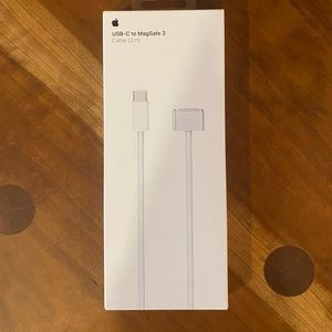 USB-C to MagSafe 3 cable (2m)